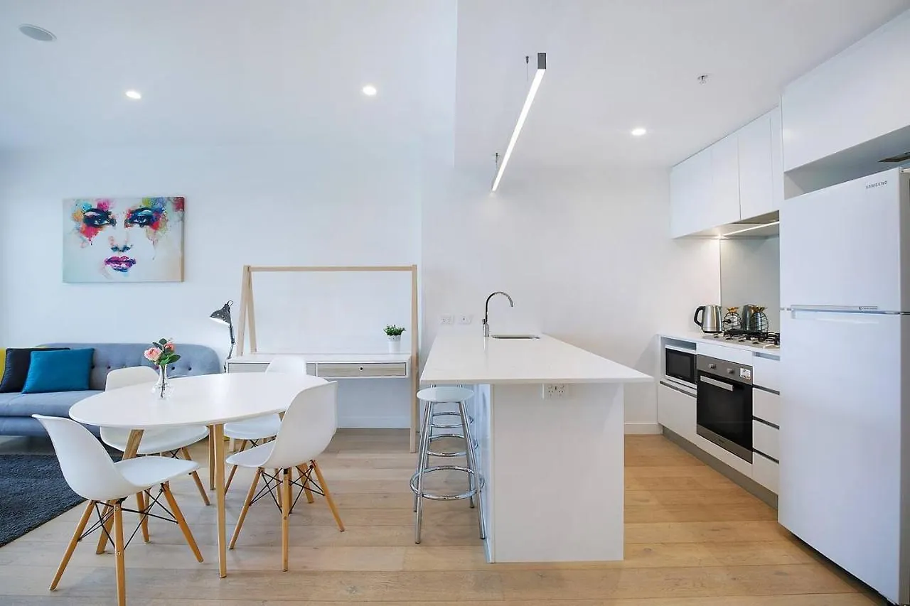 בריסביין 'Brightly Boutique' A Cbd Resort-Style Escape